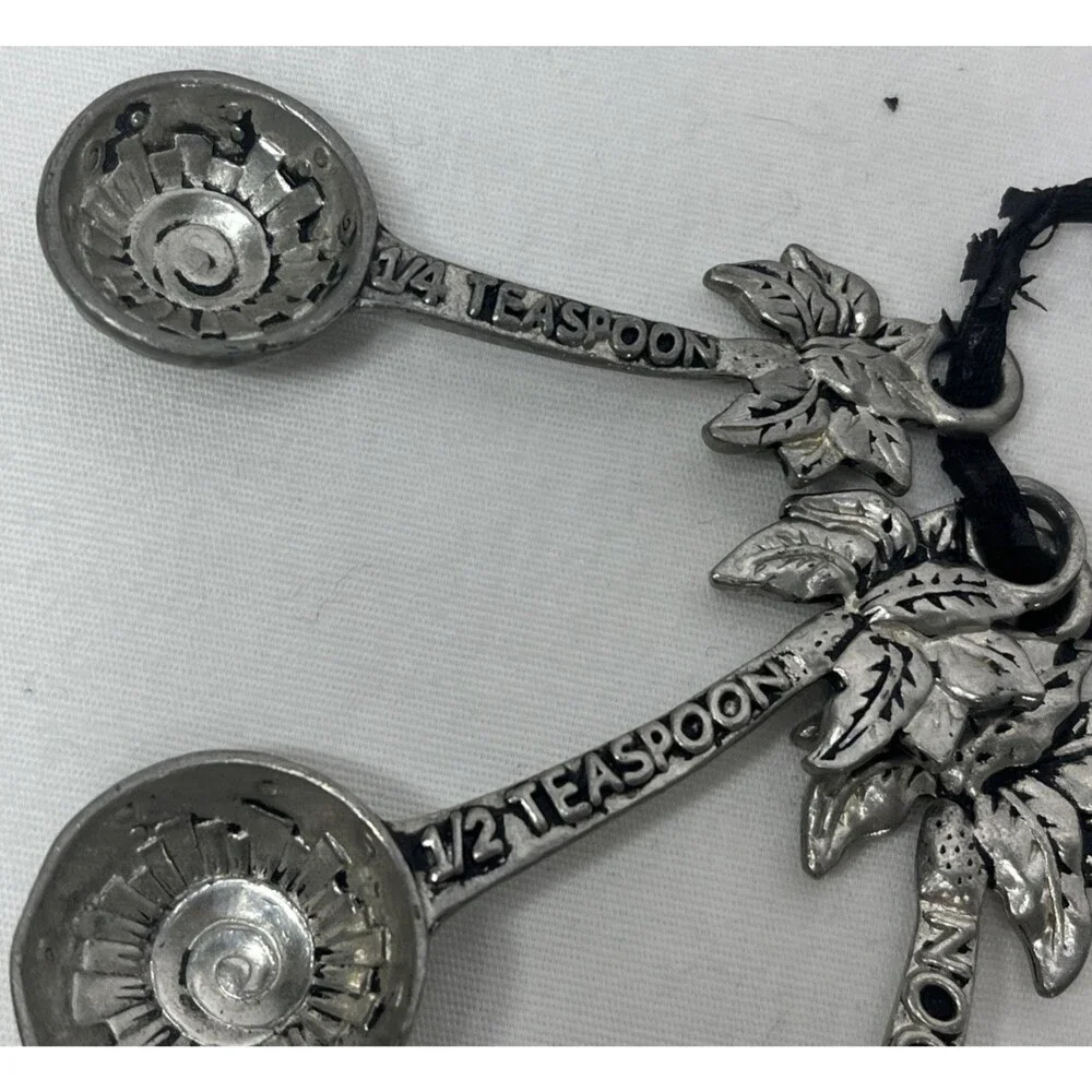 Ganz Measuring Spoon Set - Palm Trees Margaritas